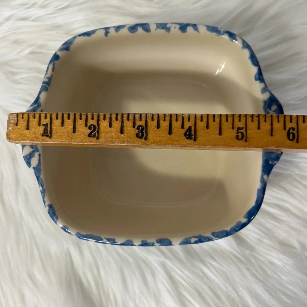 Gerald E. Henn Spongeware Small Casserole Dish Roseville Stoneware Blue Cream